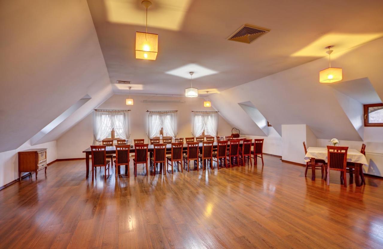 Restauracja Sidlo Bed and Breakfast Żukowo Εξωτερικό φωτογραφία